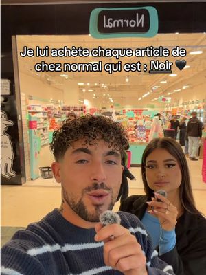 Je dois lui acheter tout les articles en noir 🖤😱