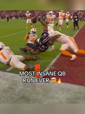 HOW??? 😱 #CollegeFootball #southcarolina #touchdown #lanorisssellers #football