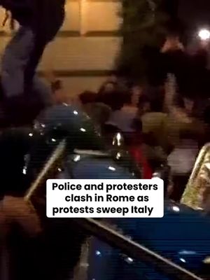 Police and protesters clashed in Rome on Saturday as demonstrations against war and rising living costs took place in cities across Italy. Police deployed a water cannon to disperse the crowd. #italy #rome #protests