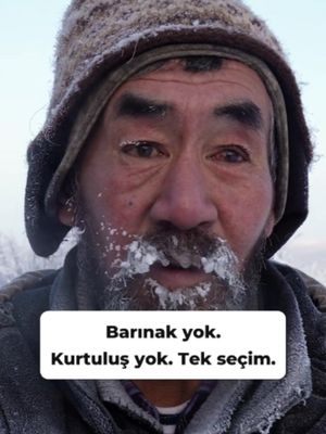 Oymyakon'da bir avcının babası buz kırılınca suya düştü ve yakınlarda sıcak bir barınak yoktu. Ivan, köyün dışındaki donmuş ormanlarda avlanıyor. Bize şöyle dedi: "Ben ormanların adamıyım." Onunla donmuş bir nehre git…