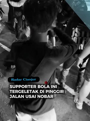 Seorang pria tergeletak di Jalan Raya Jakarta Bogor usai menyaksikan pertandingan bola antara Garuda Yaksa vs Persib Bandung pada Minggu malam (25/10/2026). Belum diketahui pasti kronologi dari peristiwa tersebut. Vid…