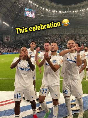 Tap tap tap 📲😂 #tepteptep #paixao #celebration #sportstiktok #Ligue1 @Ligue 1 McDonald’s @igorpaixao00
