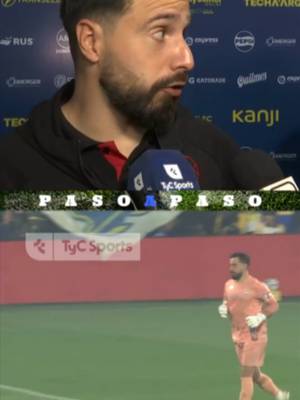 "YA SE CRUZÓ UN LÍMITE... QUE ME TIREN BOMBAS DE ESTRUENDO ME PARECE DEMASIADO" El descargo de Hernán Galíndez luego de la agresión de los hinchas de Rosario Central en el Gigante de Arroyito: "ESTE FANATISMO QUE TIEN…