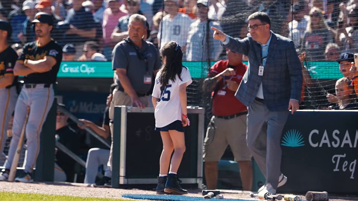 oooooh 🥲my heart ⚾️best moment of the year @JustinVerlander @tigers #justinverlander https://t.co/K4LbYddEPL