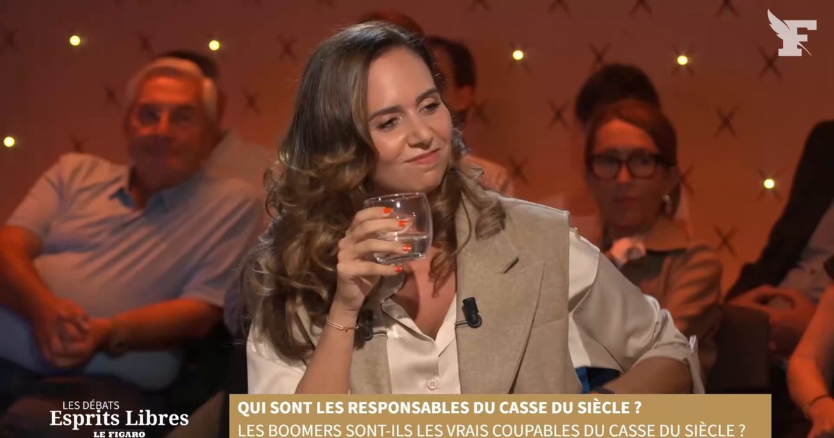 Le 1er poste de fonctionnaire que l’on pourrait supprimer @knafo_sarah c’est le vôtre. Le jour où ça tourne mal pour vous, vous retrouverez votre poste. J’ai démissionné de la fonction publique. Vous non. https://t.co…