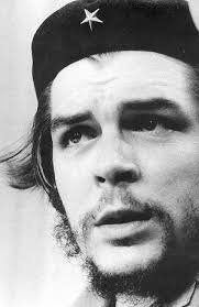 El Che, paradigma de revolucionario, nos dejó lecciones para todos los tiempos. Ser "capaces siempre de sentir, en lo más hondo, cualquier injusticia realizada contra cualquiera, en cualquier parte del mundo" y no con…