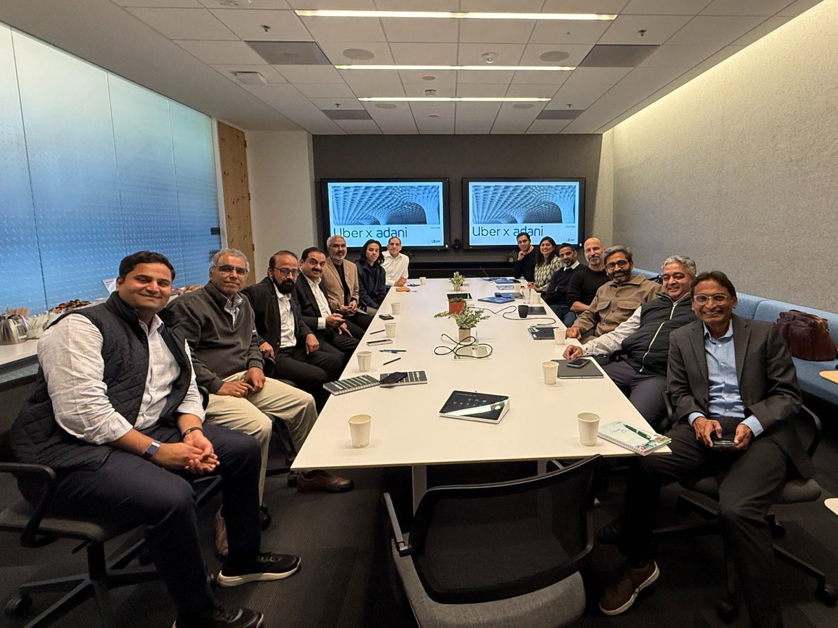 Great to host @gautam_adani, @jeet_adani1 from @AdaniOnline at @Uber. We’re partnered at 7 Adani airports, incl Navi Mumbai, that handle a quarter of India's air traffic. We talked about what’s next: AI, AVs + an even…