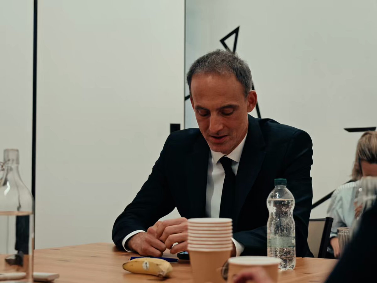 66,17% Maintenant, allons chercher la victoire en 2027 ! https://t.co/U0XIkeXJUr