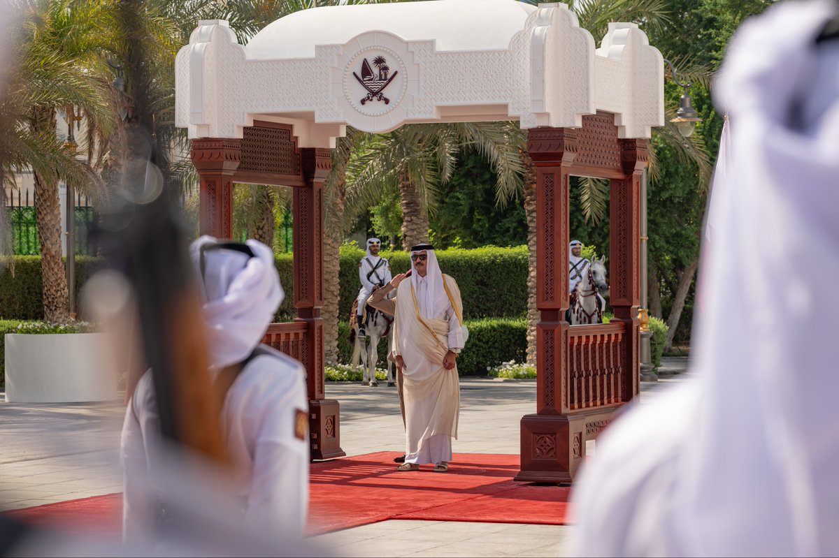 يمثل افتتاح دور الانعقاد السنوي لمجلس الشورى مناسبة وطنية مهمة نستعرض فيها مسيرة بلادنا، ونقف على ما تحقق من منجزات وما نواجهه من تحديات. قطر تنظر إلى المستقبل بثقة، وإرادتها في بناء الوطن وصون مكتسبات شعبها صلبة لا ت…