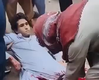 خیبرپختونخوا میں کشمیر کی طرح خون کی ہولی کھیلی جارہی ہے لیکن میڈیا کو انجئنرڈشریف نے سنسر کیا ہوا ہے https://t.co/PngdVFZ6FW