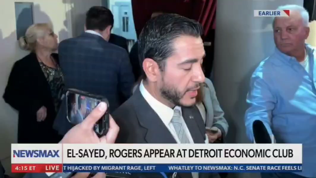 🚨 MUST WATCH VIDEO: Abdul El-Sayed looks visibly shaken as he struggles with what should be a very easy answer. Notice that he still refuses to condemn the Muslim Brotherhood by name... ...and before the uneducated w…