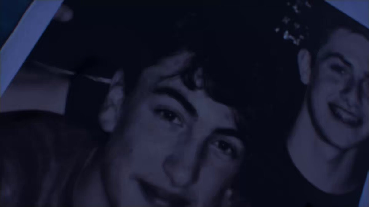 9 ans plus tard. Je vous remercierai jamais assez. Fortnite x Inoxtag @Fortnite @FortniteFR https://t.co/5N5l4mn9S4
