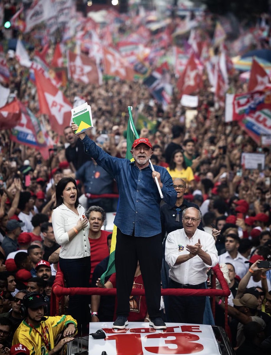 aos 80 anos. Isso vai além da política. https://t.co/YQS3UGyCO3