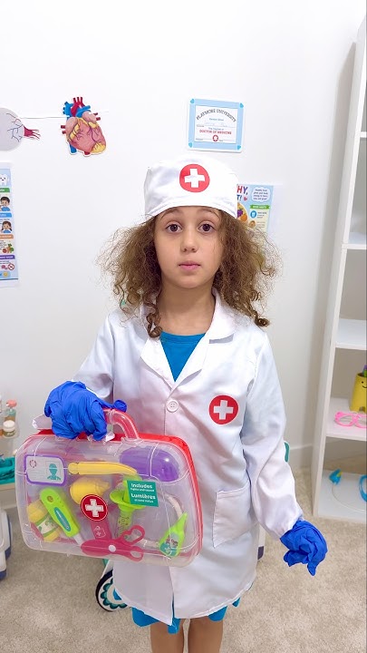 Doctor Rhia tell Sierra to drink healthy- role play